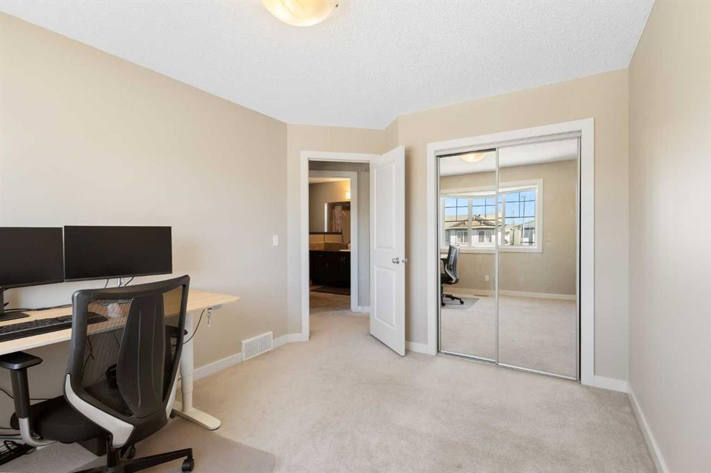 91 Panamount Common Nw, Calgary, AB - Indoor Photo Showing Office