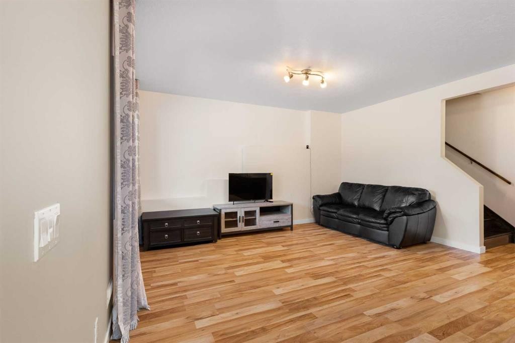 91 Panamount Common Nw, Calgary, AB - Indoor