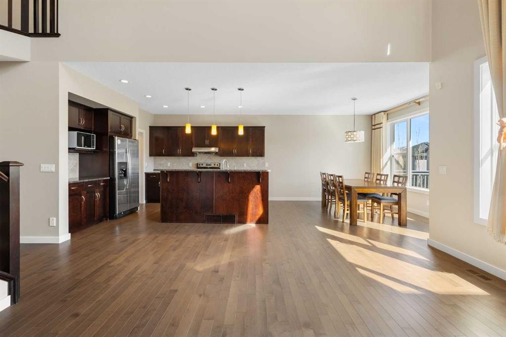 91 Panamount Common Nw, Calgary, AB - Indoor Photo Showing Kitchen
