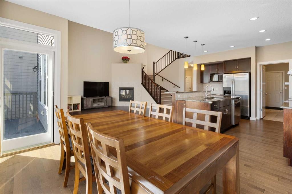 91 Panamount Common Nw, Calgary, AB - Indoor Photo Showing Dining Room