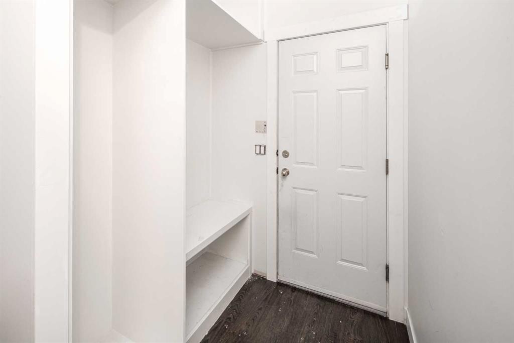 125 Coventry Crescent Ne, Calgary, AB - Indoor Photo Showing Other Room