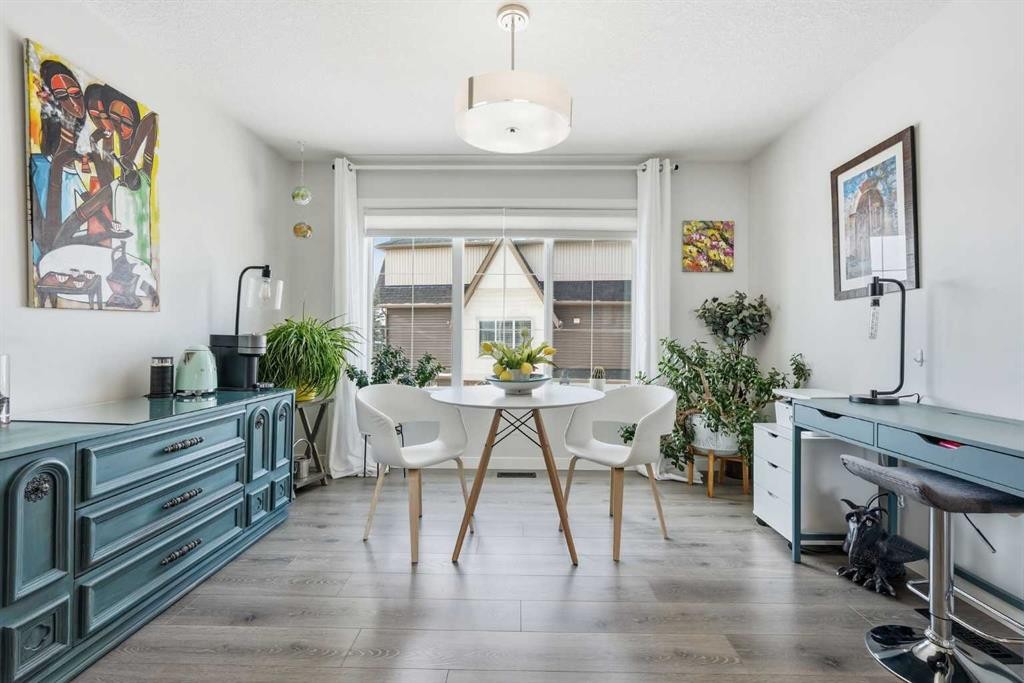 2202-250 Fireside View, Cochrane, AB - Indoor Photo Showing Dining Room