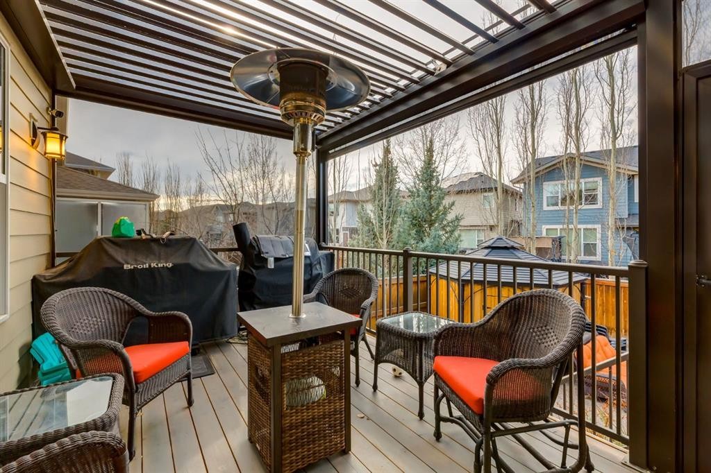 39 Cranbrook Crescent Se, Calgary, AB - Photo Showing Other Room