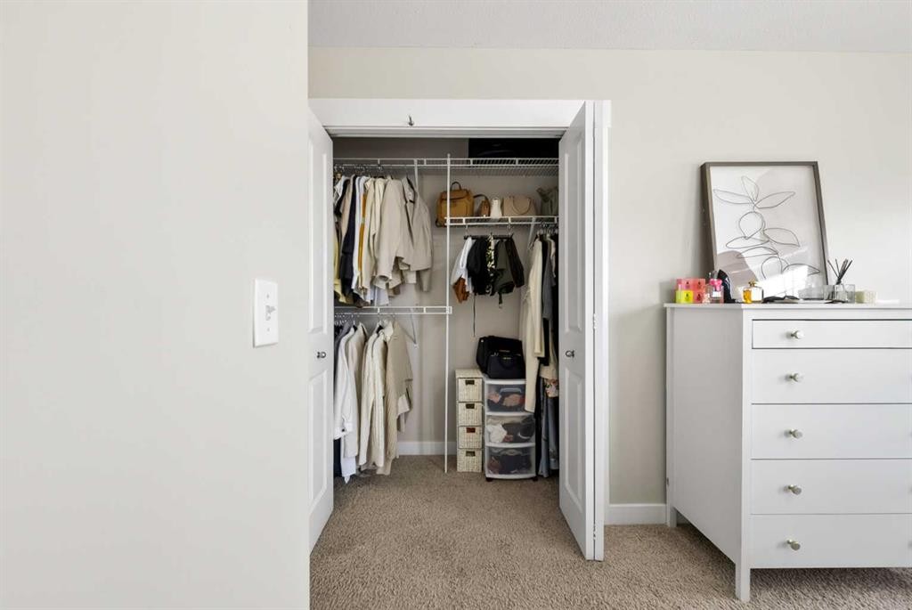 212 Cascades Pass, Chestermere, AB - Indoor