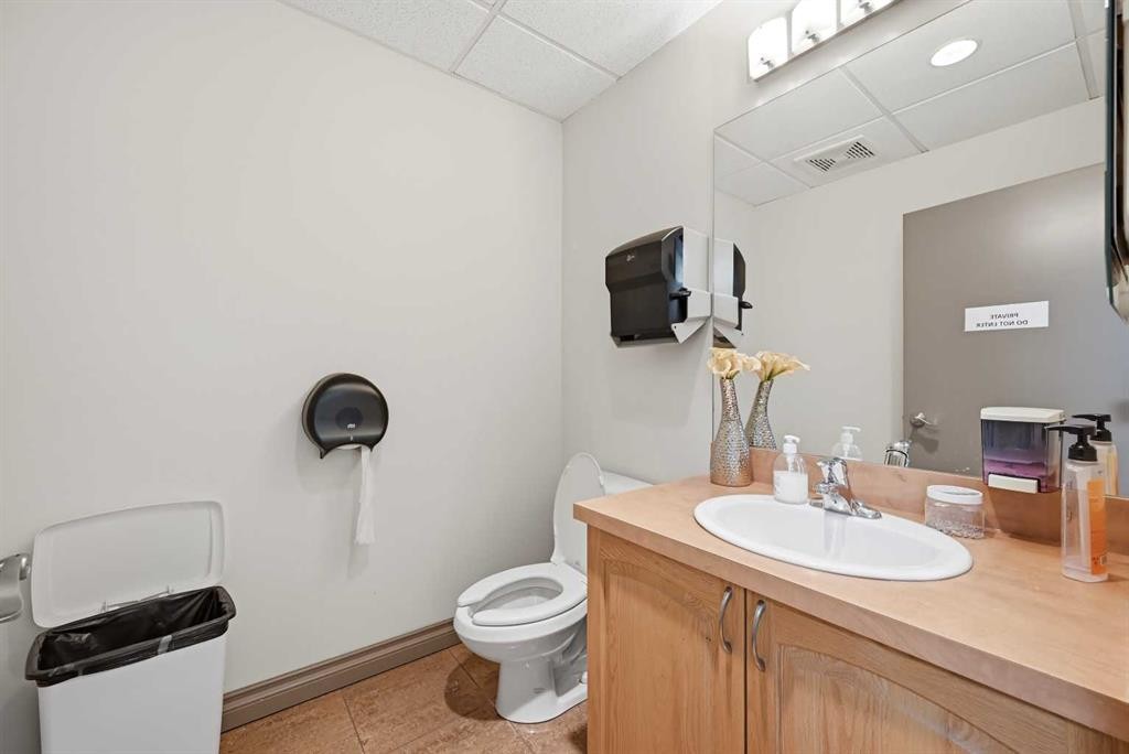 Unit 234-7 Westwinds Crescent Ne, Calgary, AB