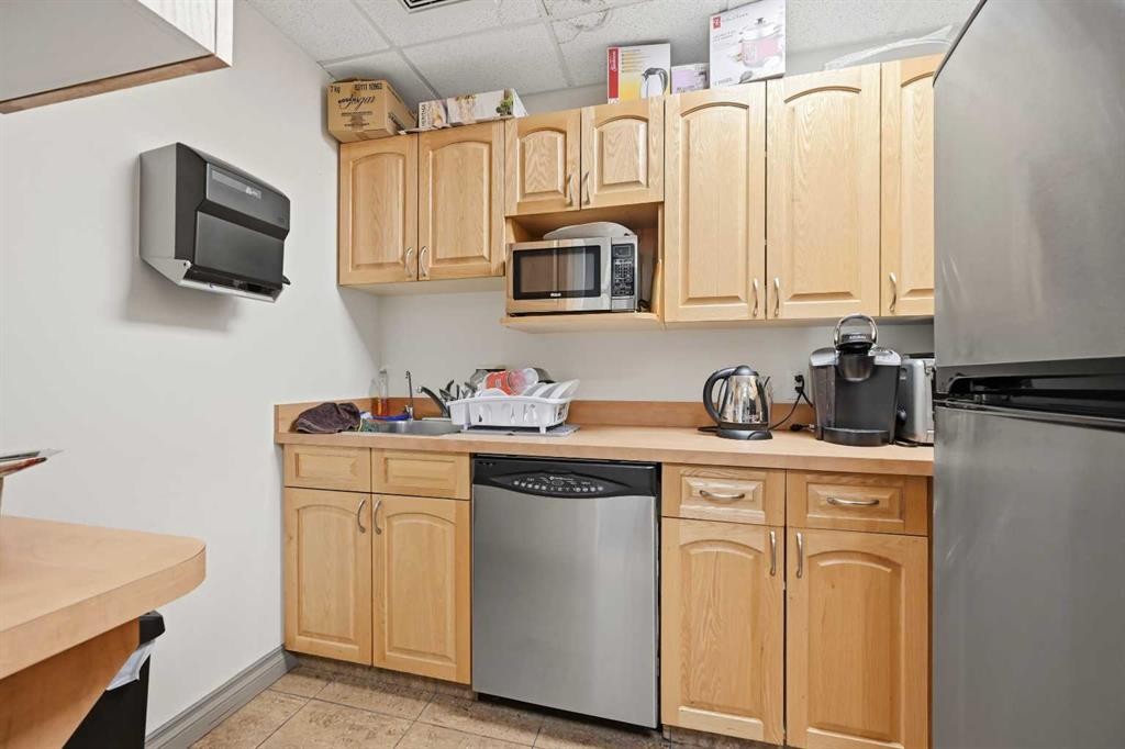 Unit 234-7 Westwinds Crescent Ne, Calgary, AB