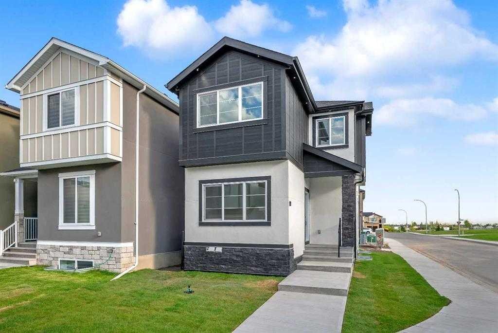 110 Saddlepeace Crescent Ne, Calgary, AB - Outdoor With Facade