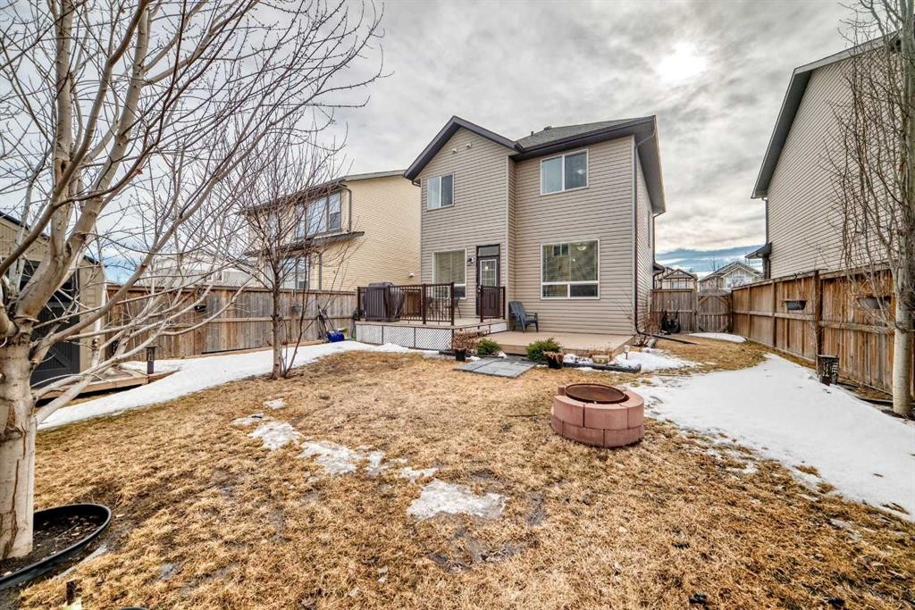 795 New Brighton Drive Se, Calgary, AB - Outdoor With Exterior