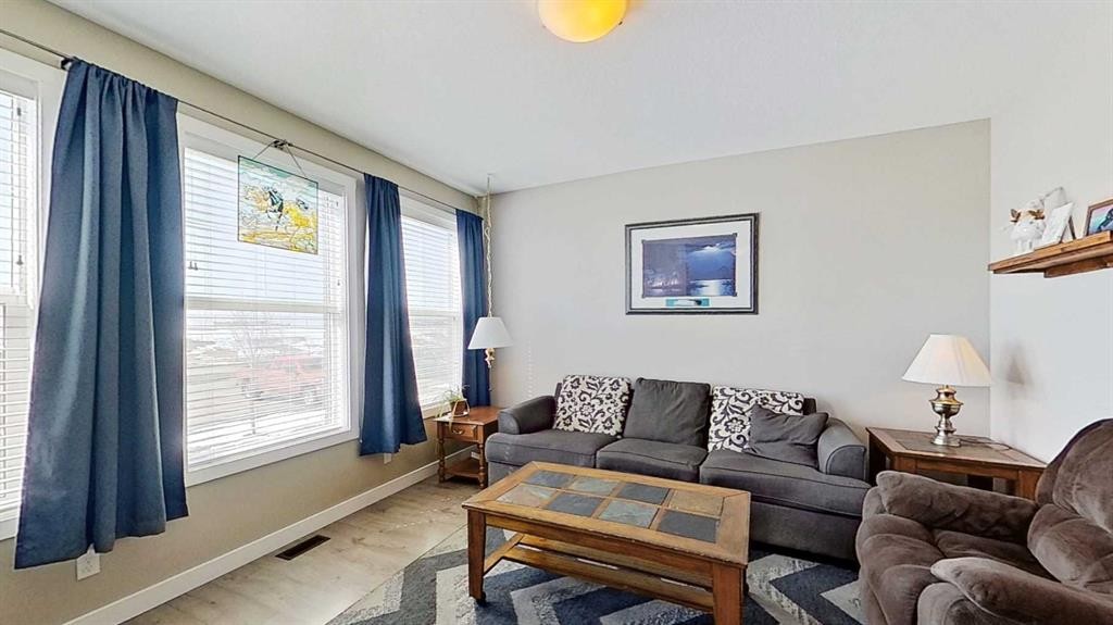 818 Cornerstone Boulevard Ne, Calgary, AB - Indoor Photo Showing Living Room