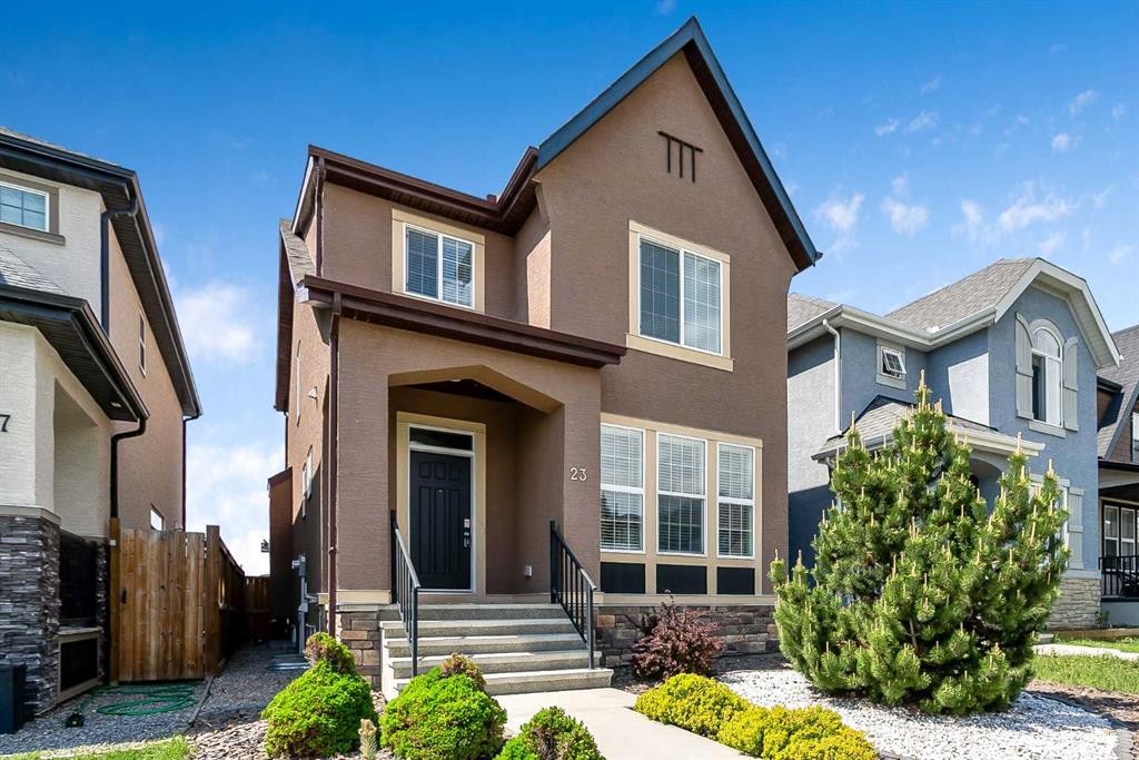 23 Marquis Link Se, Calgary, AB - Outdoor With Facade