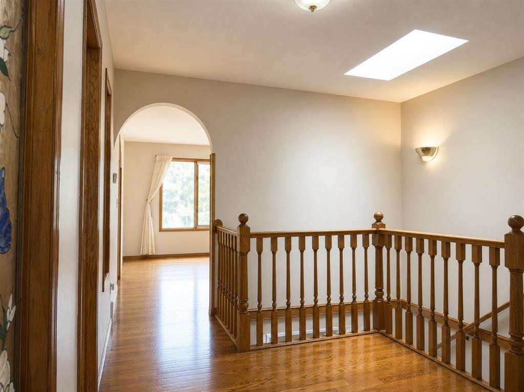 59 Edgebrook Circle Nw, Calgary, AB - Indoor Photo Showing Other Room
