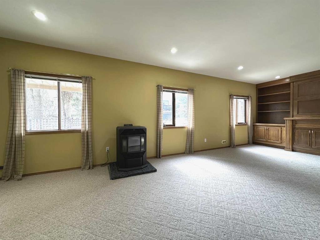 59 Edgebrook Circle Nw, Calgary, AB - Indoor