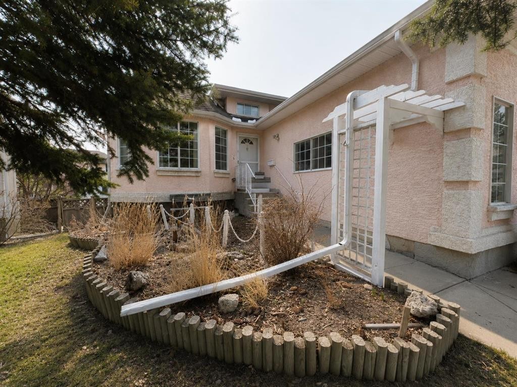 59 Edgebrook Circle Nw, Calgary, AB - Outdoor