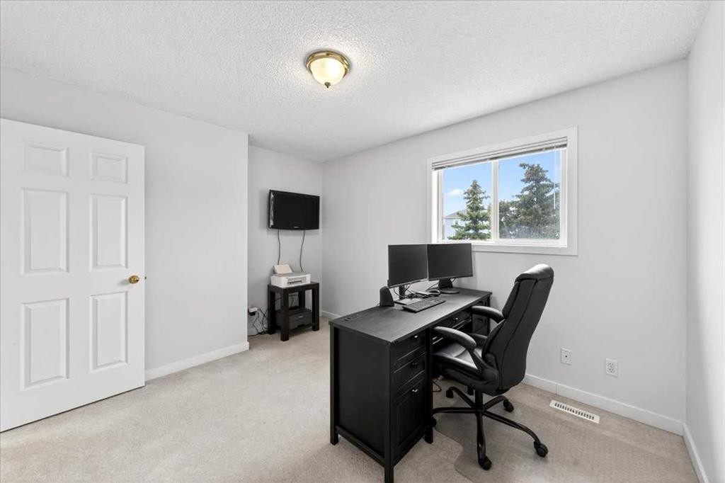 127 Hidden Ranch Terrace Nw, Calgary, AB - Indoor Photo Showing Office