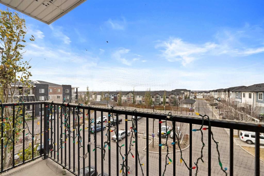 404-355 Taralake Way Ne, Calgary, AB - Outdoor