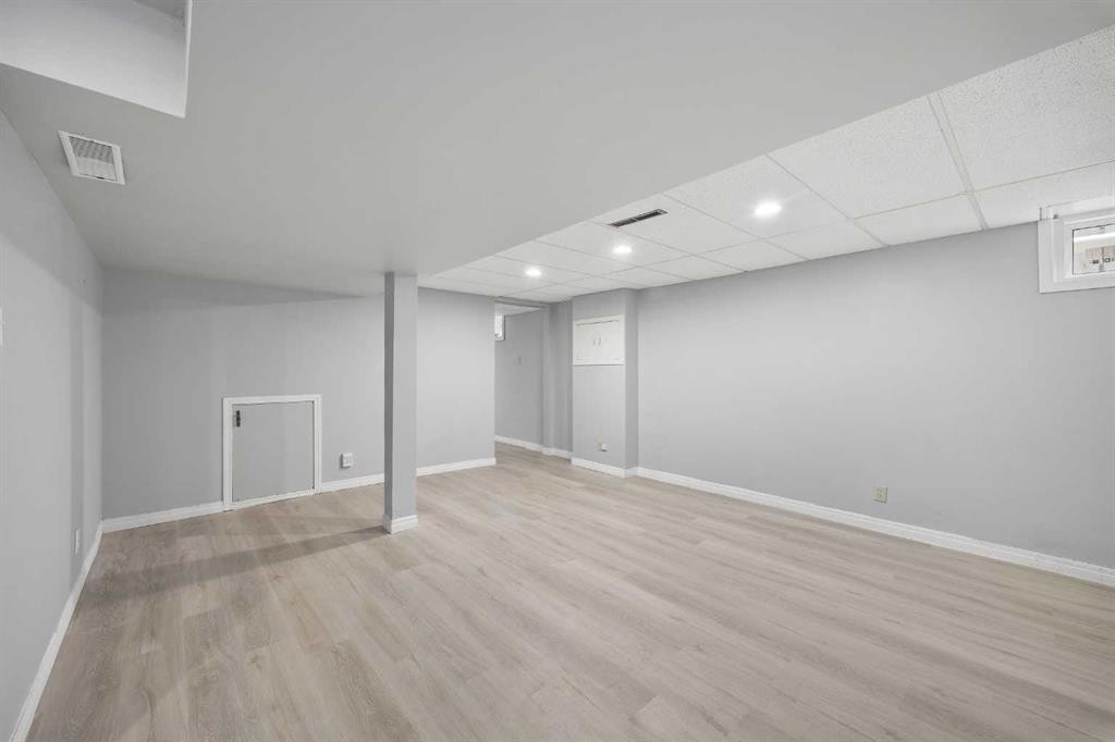 528 21 Avenue Sw, Calgary, AB - Indoor