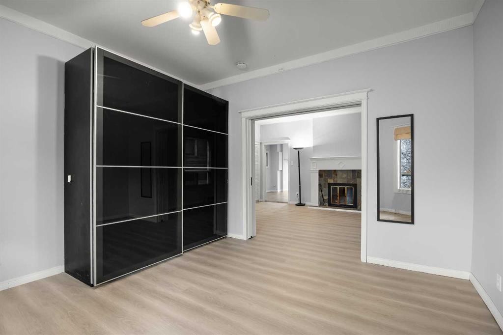 528 21 Avenue Sw, Calgary, AB - Indoor Photo Showing Other Room