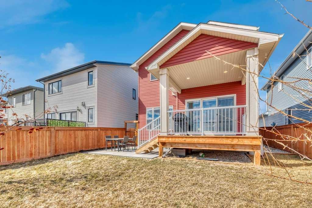 261 Wildrose Drive, Strathmore, AB - Outdoor With Exterior