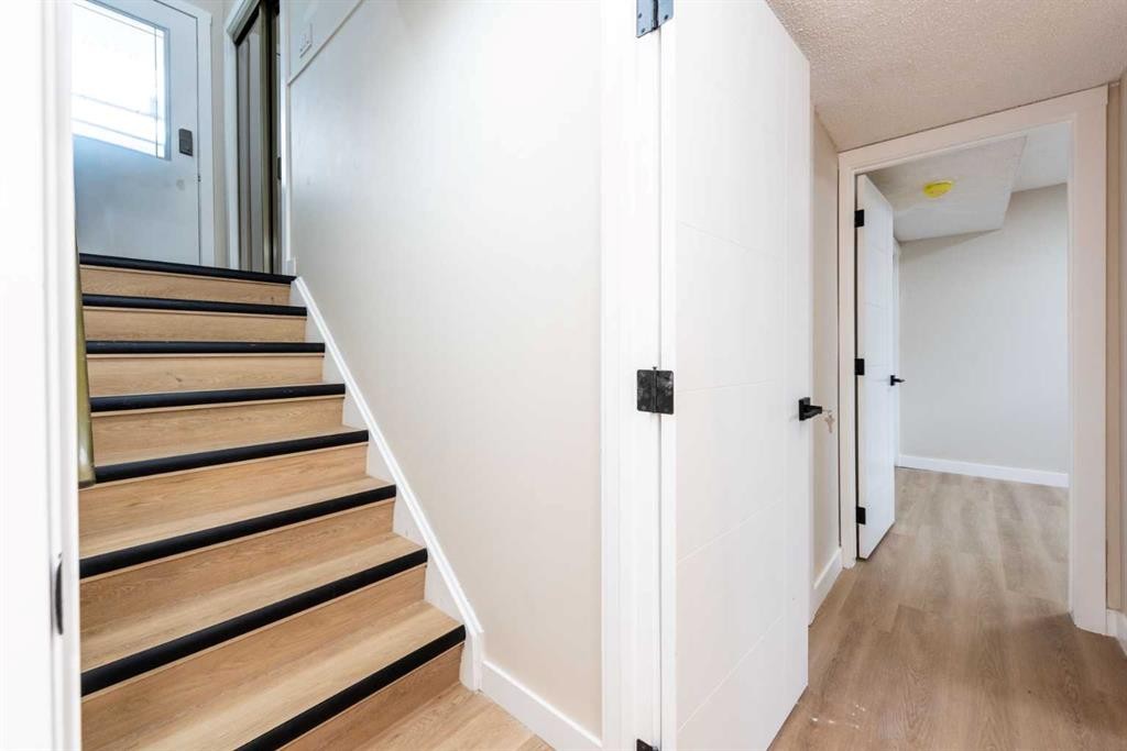 46 Marbrooke Circle Ne, Calgary, AB - Indoor Photo Showing Other Room