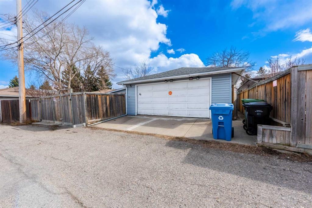 46 Marbrooke Circle Ne, Calgary, AB - Outdoor