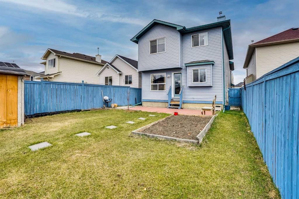 75 Taralea Crescent Ne, Calgary, AB - Outdoor