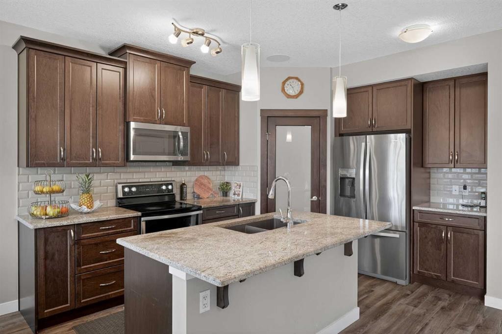 76 Nolancrest Circle Nw, Calgary, AB