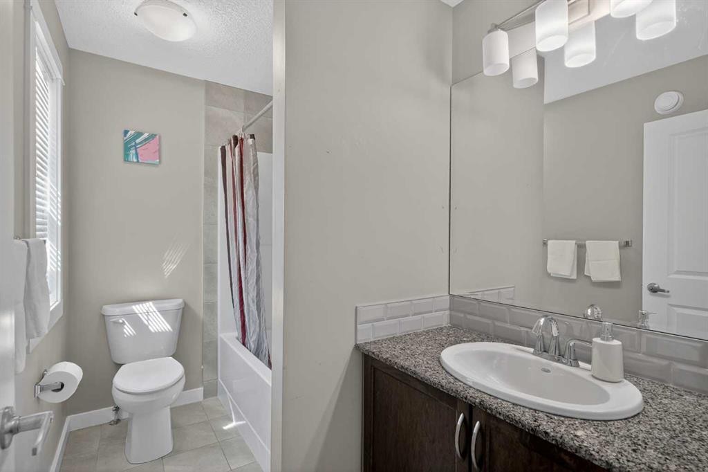 76 Nolancrest Circle Nw, Calgary, AB