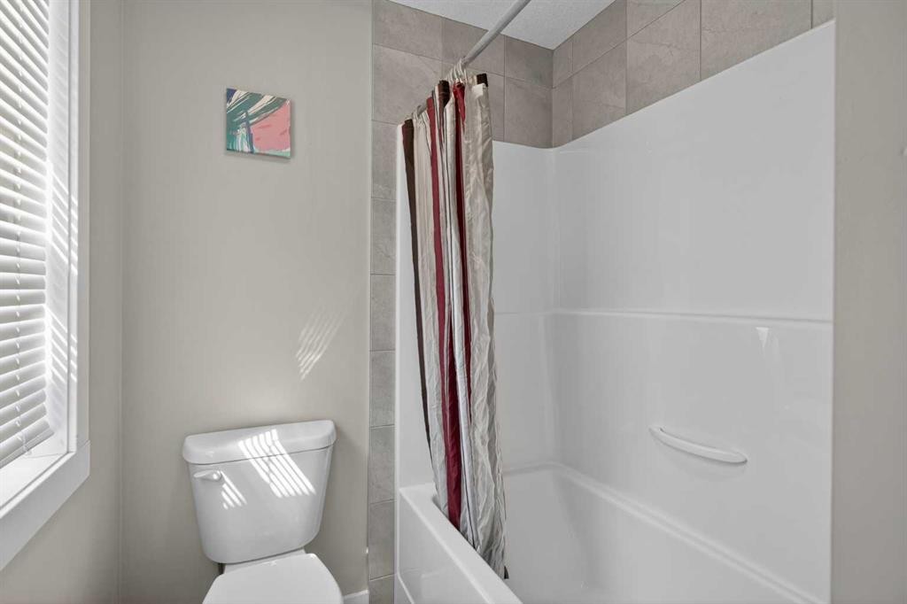 76 Nolancrest Circle Nw, Calgary, AB