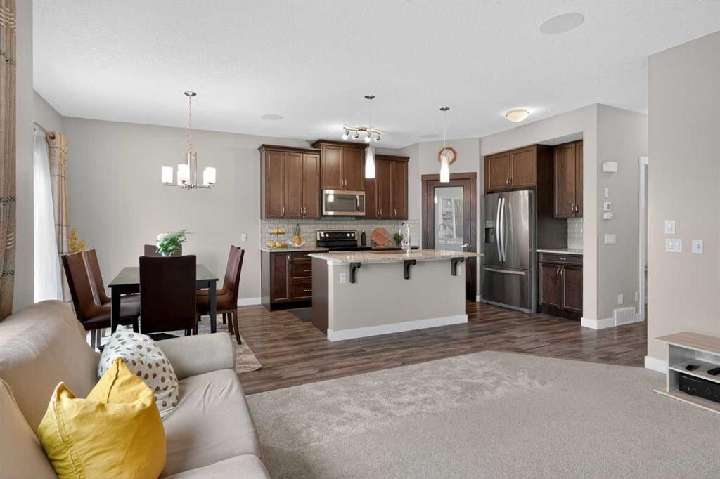 76 Nolancrest Circle Nw, Calgary, AB
