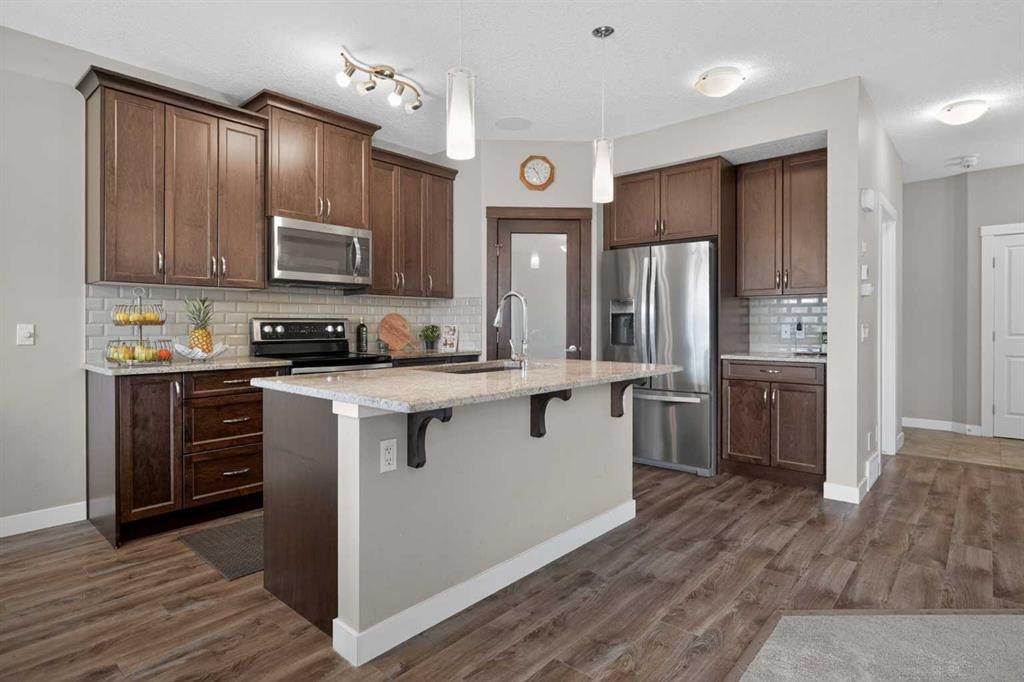 76 Nolancrest Circle Nw, Calgary, AB