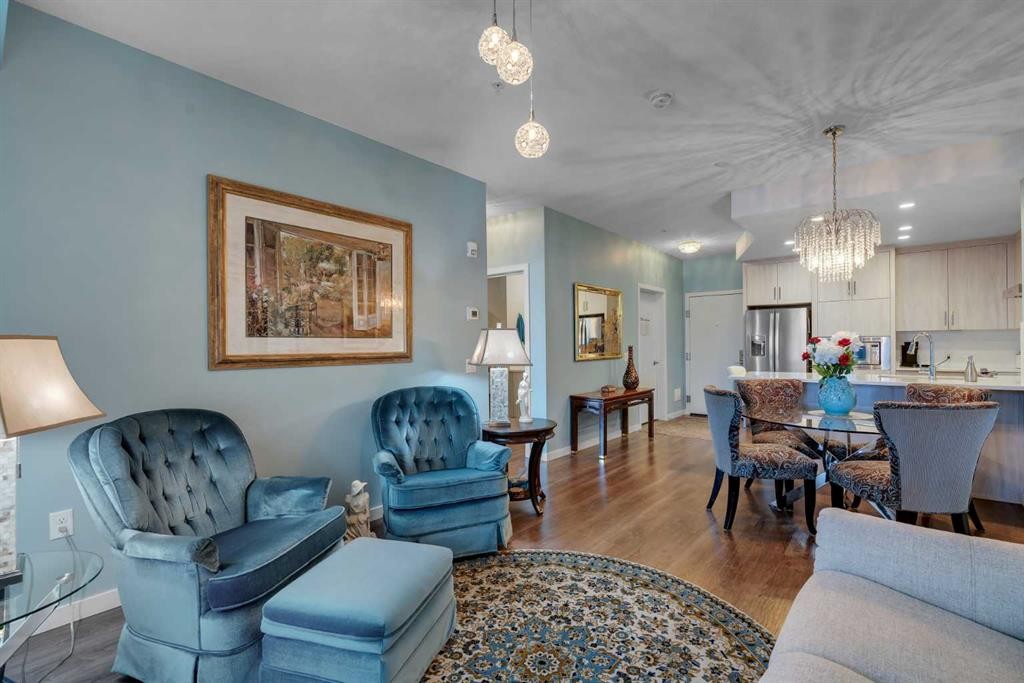212-12 Mahogany Path Se, Calgary, AB - Indoor Photo Showing Living Room