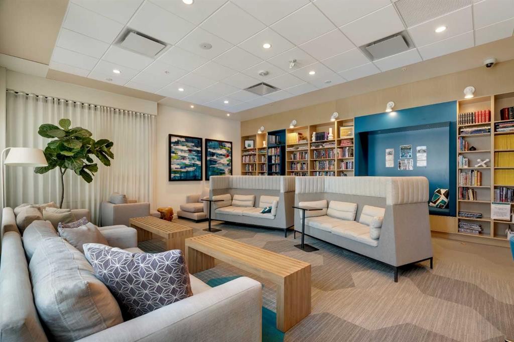 212-12 Mahogany Path Se, Calgary, AB - Indoor