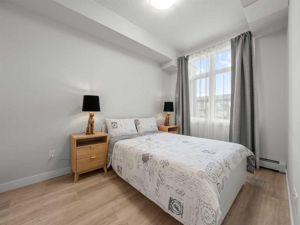 4309-200 Seton Circle Se, Calgary, AB - Indoor Photo Showing Bedroom