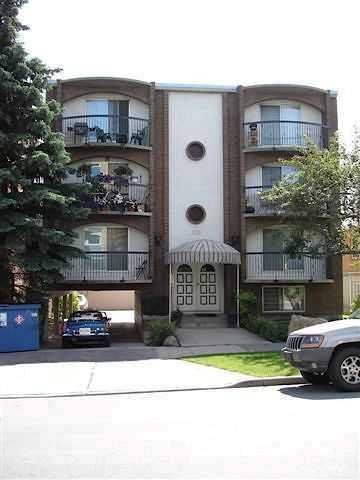 655 4 Av Ne, Calgary, AB - Outdoor