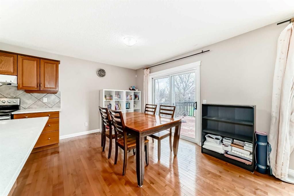 264 Everwillow Green Sw, Calgary, AB - Indoor