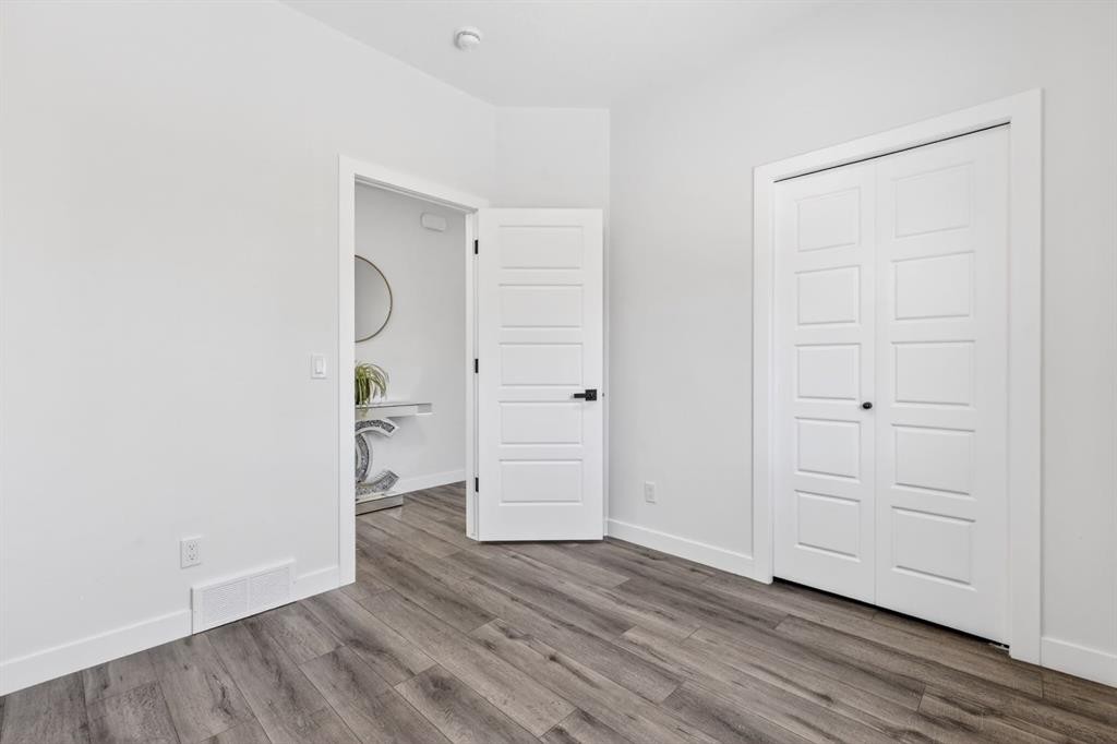 208 Dawson Circle, Chestermere, AB - Indoor Photo Showing Other Room