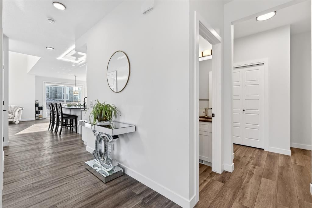 208 Dawson Circle, Chestermere, AB - Indoor Photo Showing Other Room