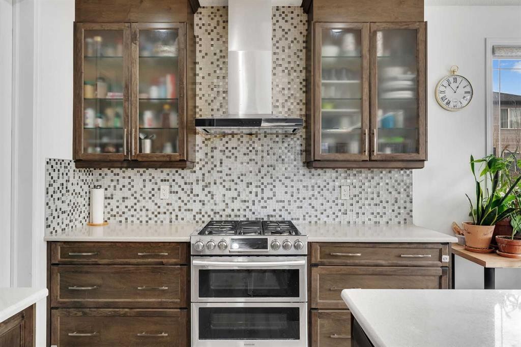 112 Cityside Terrace Ne, Calgary, AB - Indoor Photo Showing Kitchen With Upgraded Kitchen
