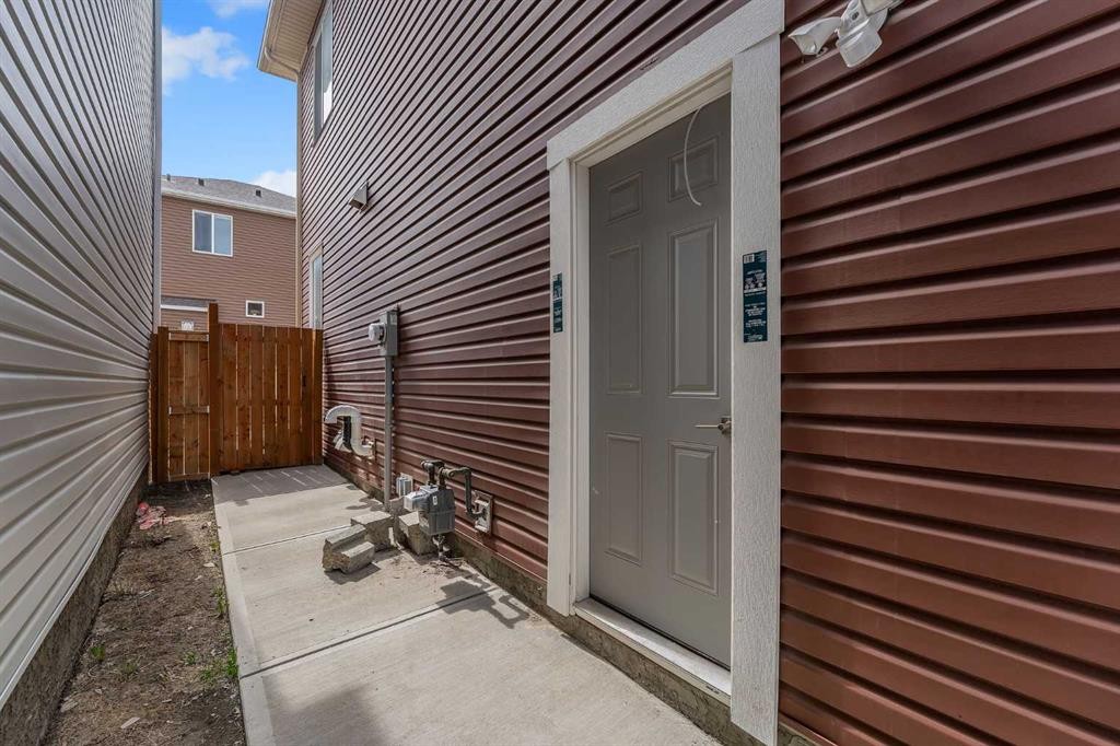 112 Cityside Terrace Ne, Calgary, AB - Outdoor With Exterior