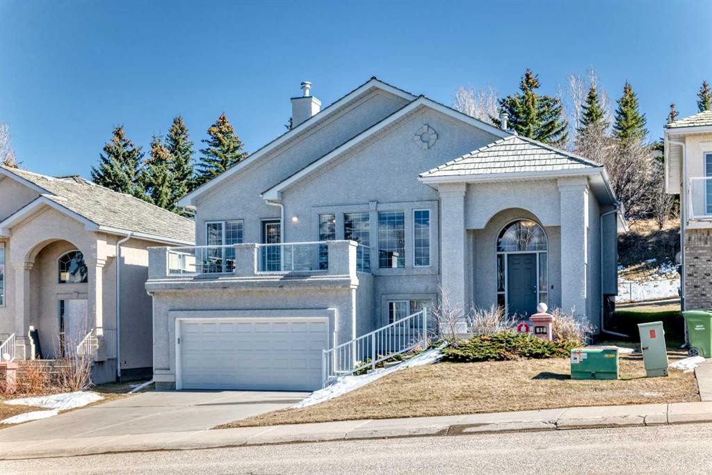 92 Hamptons Drive Nw, Calgary, AB - Outdoor With Facade