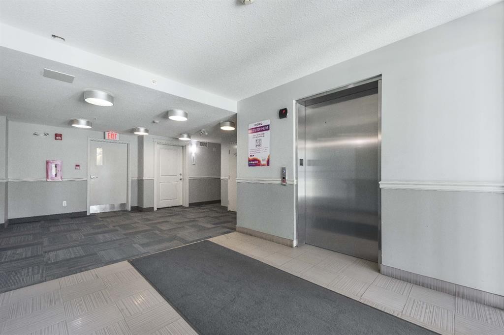 2207-155 Skyview Ranch Way Ne, Calgary, AB - Indoor Photo Showing Other Room