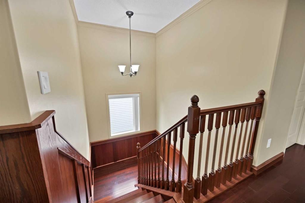 10 Bridlerange Circle Sw, Calgary, AB - Indoor Photo Showing Other Room