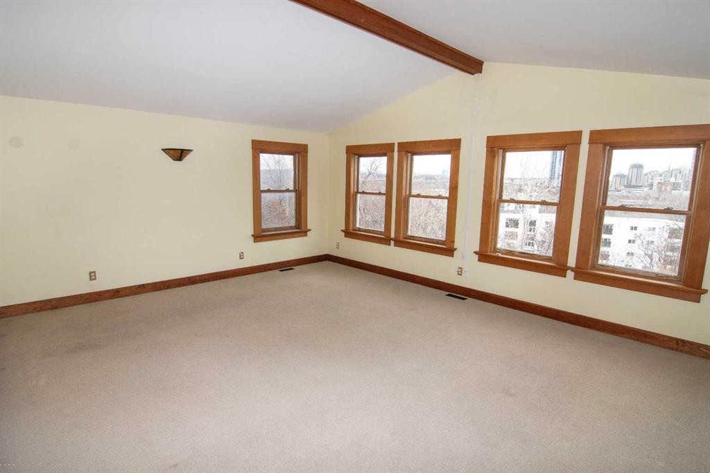 110 Scarboro Avenue Sw, Calgary, AB - Indoor Photo Showing Other Room