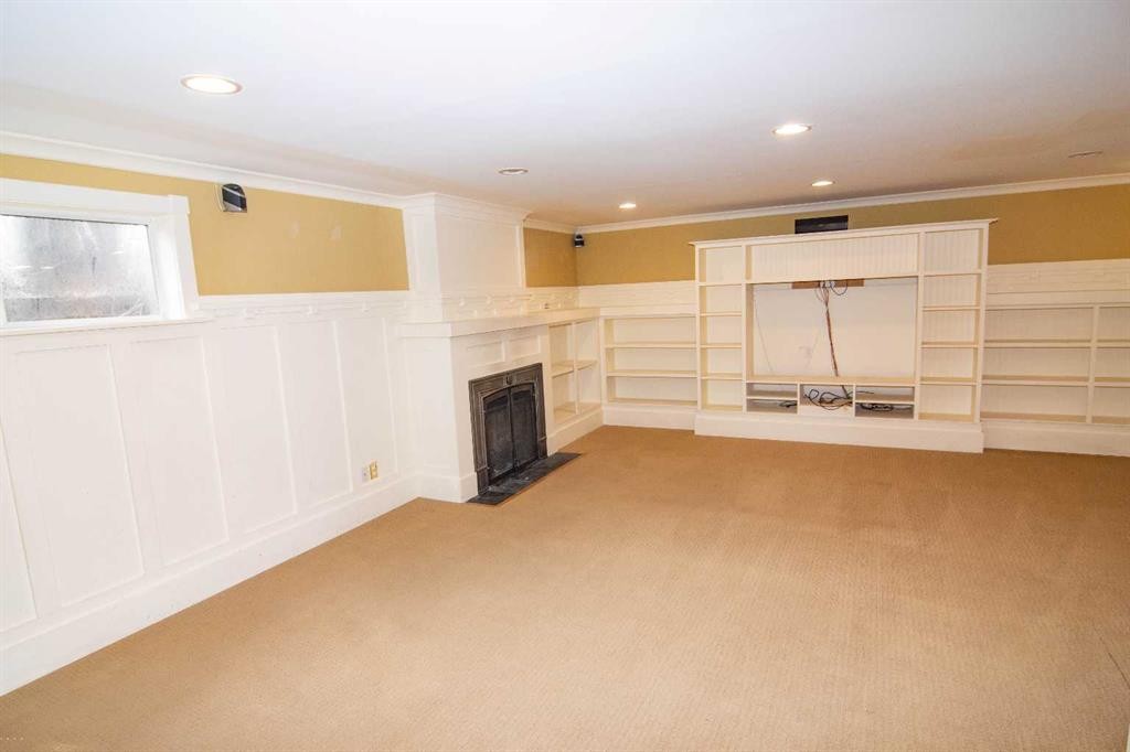 110 Scarboro Avenue Sw, Calgary, AB - Indoor Photo Showing Other Room With Fireplace