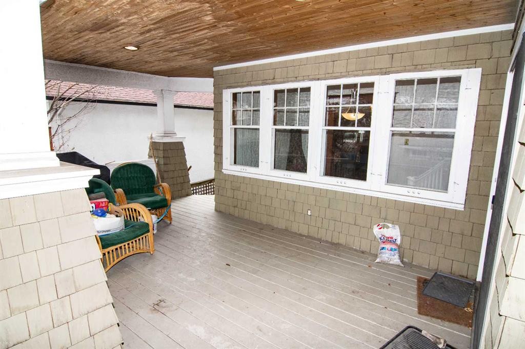 110 Scarboro Avenue Sw, Calgary, AB - Outdoor With Exterior