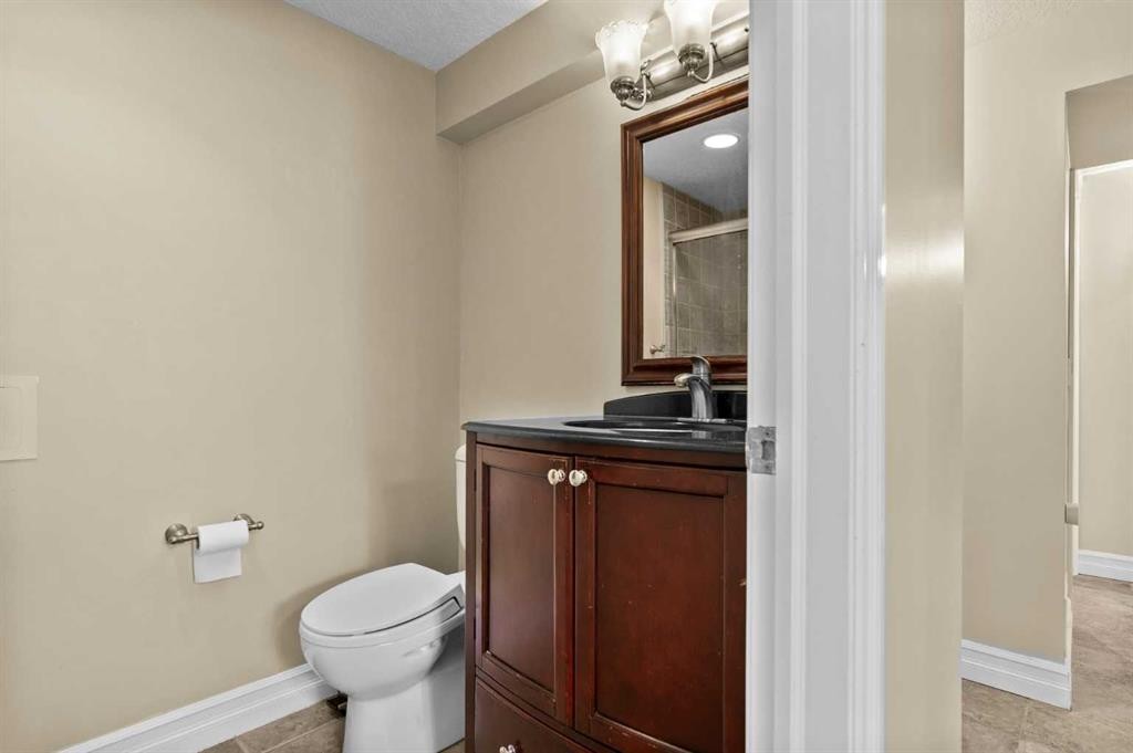 3816 Brighton Drive Nw, Calgary, AB