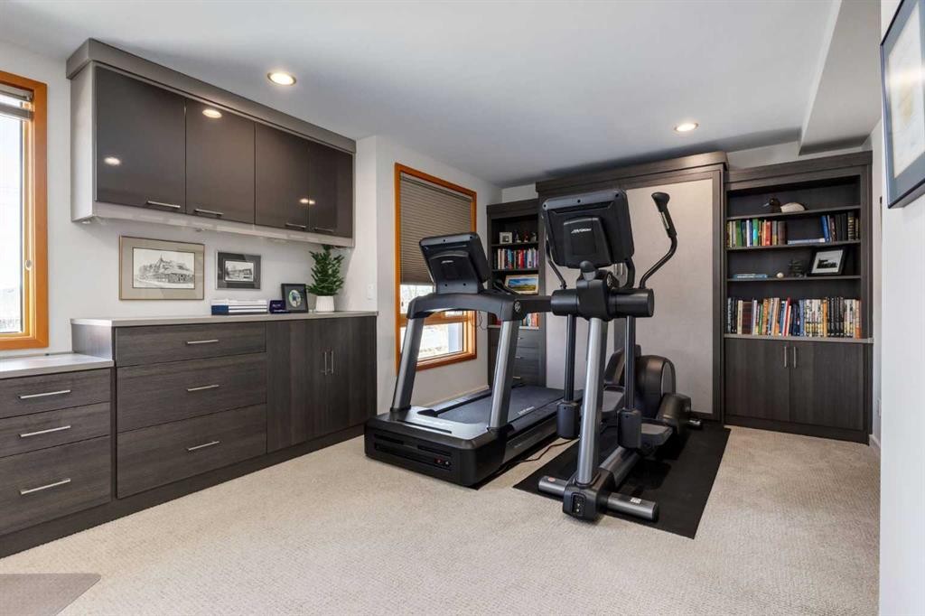 2138 28 Avenue Sw, Calgary, AB - Indoor Photo Showing Gym Room