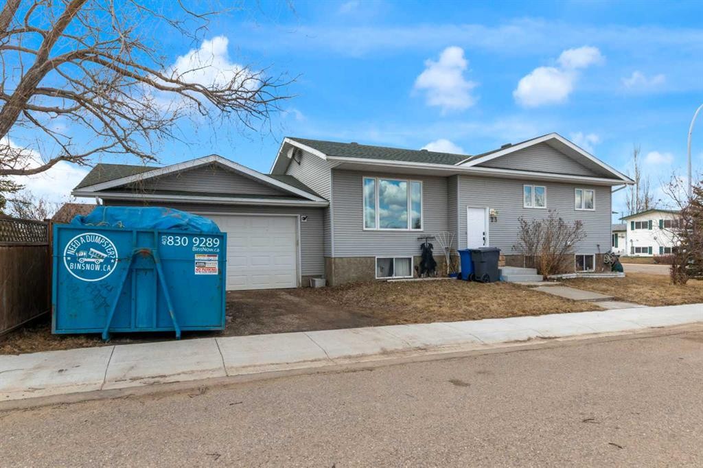 23 Beaver Place, Beiseker, AB - Outdoor