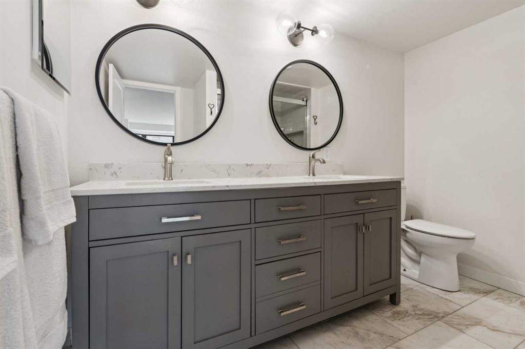 707-320 Meredith Road Ne, Calgary, AB - Indoor Photo Showing Bathroom