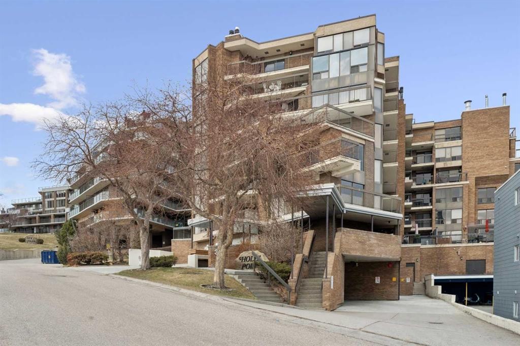 707-320 Meredith Road Ne, Calgary, AB - Outdoor With Facade